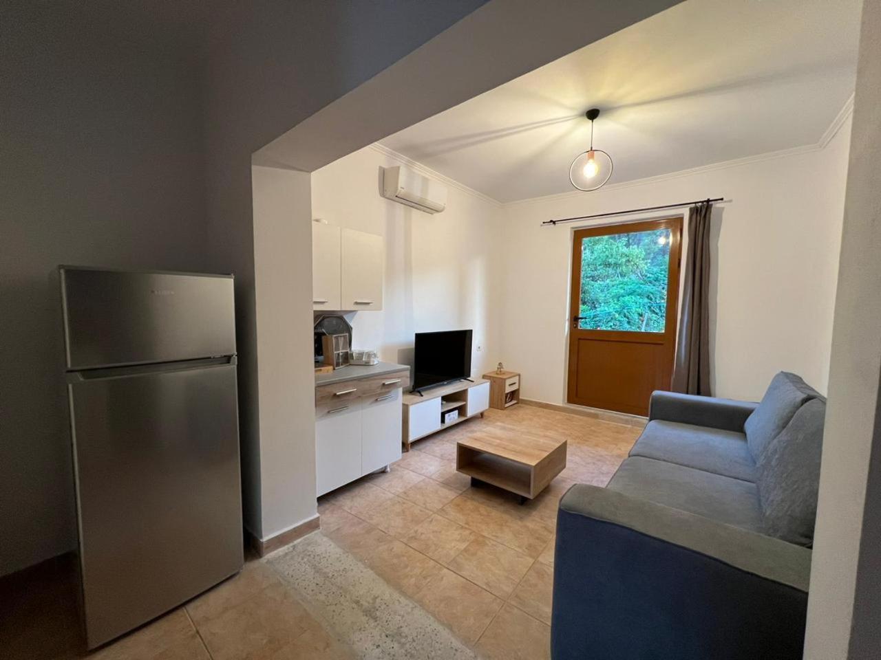 Sajmir Guest house Permet