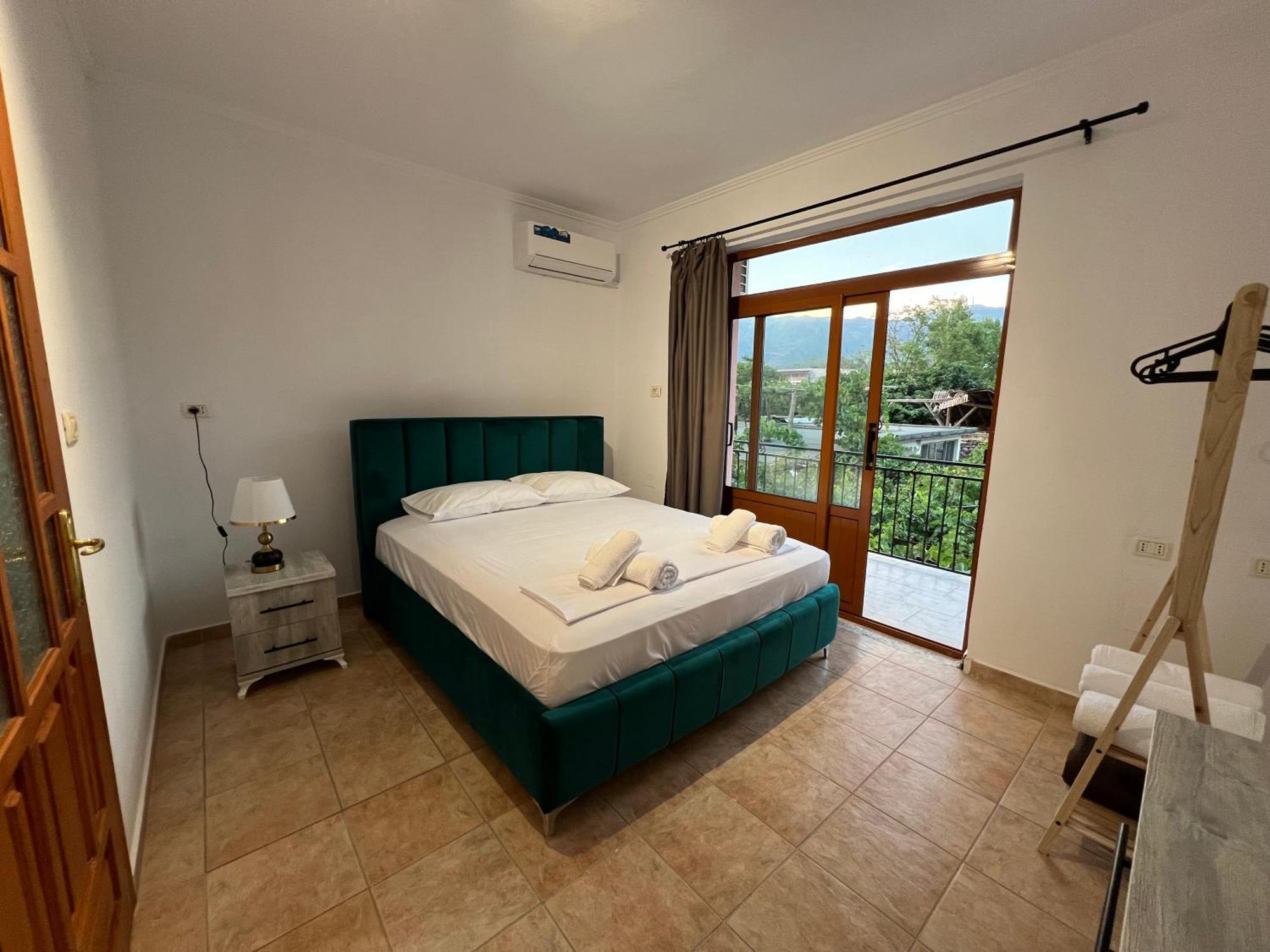 Guest house Sajmir
